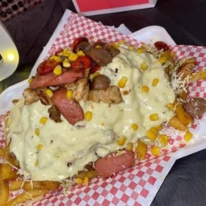 <B>IMPERIAL SALVAJE M PARA 3 PERSONAS + GRATINADO</B>